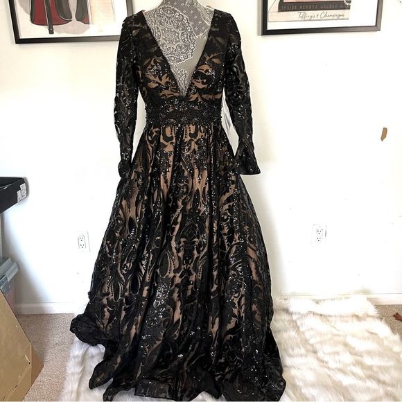 Mac Duggal Dresses & Skirts - Mac duggal beaded ball gown. NWT!